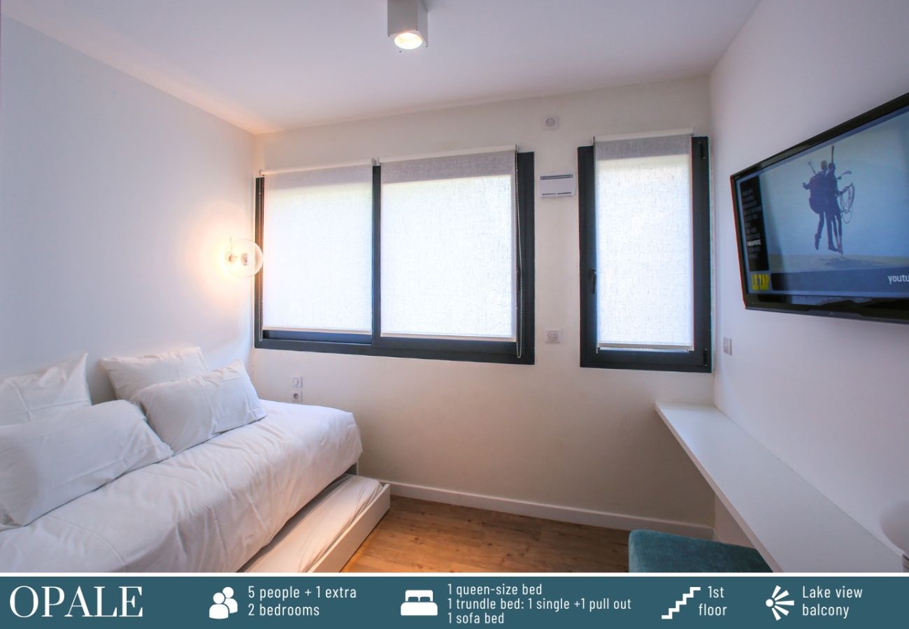 Aparthotel in Sévrier - Cote Ouest: OPALE