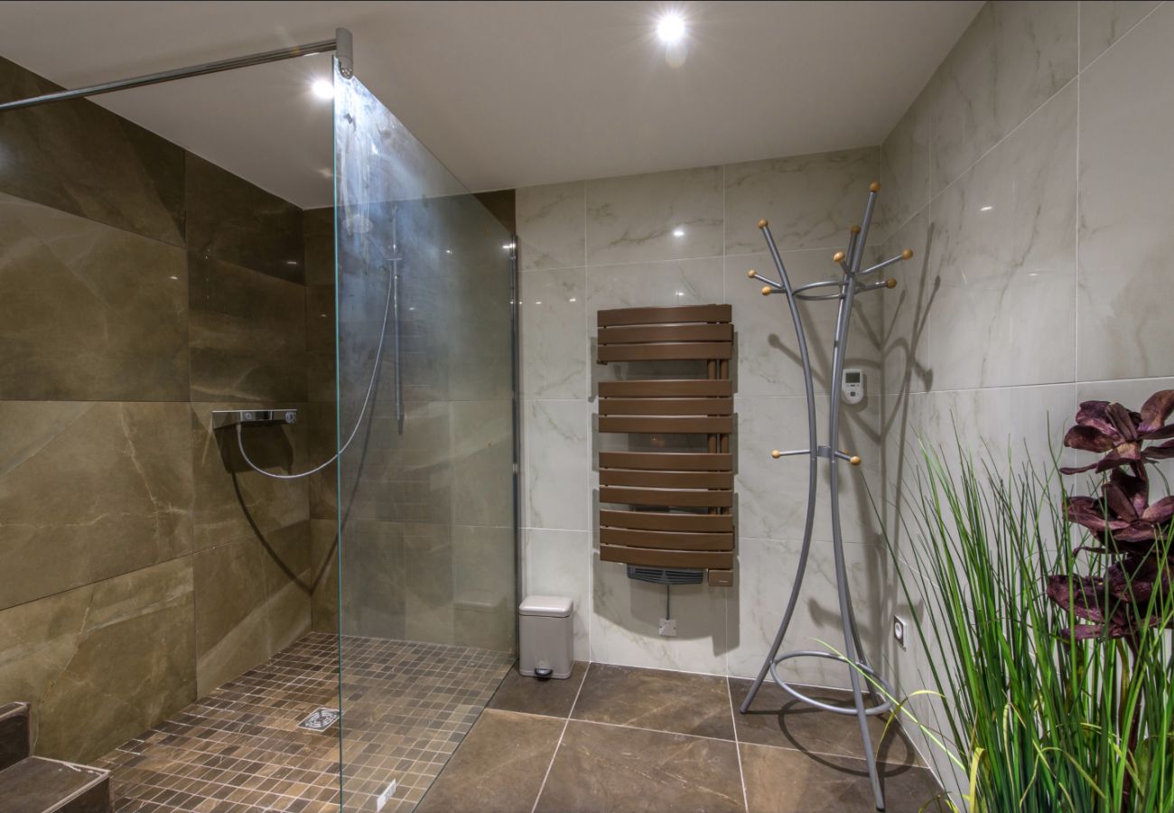 Villa à Sévrier - Villa l'or bleu: DUPLEX+MAINFLOOR